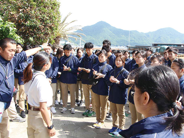 施設見学